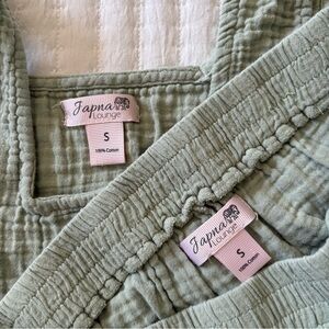 Japna Lounge Sage Cotton Wrap